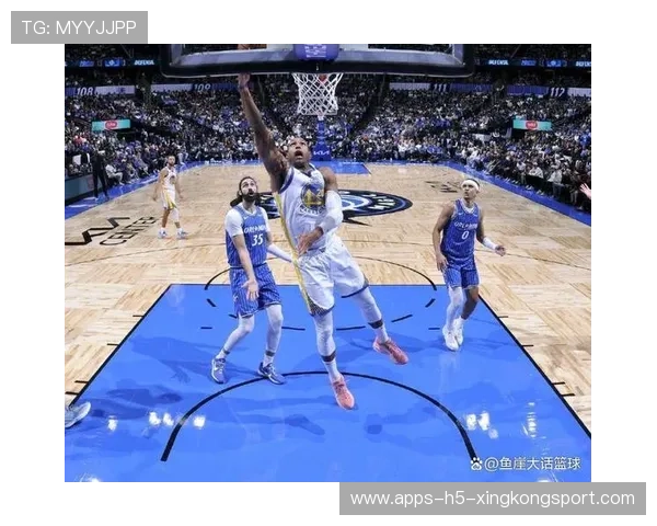 勇士关键时刻形成包夹逼出失误