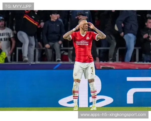 埃因霍温高位逼抢持续输出